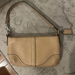 Coach wristlet great used condition
